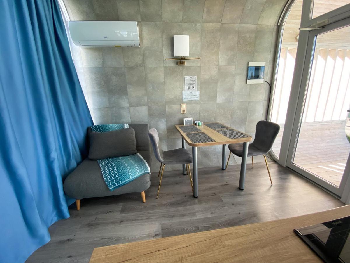 Space Place Yablunytsia Buitenkant foto